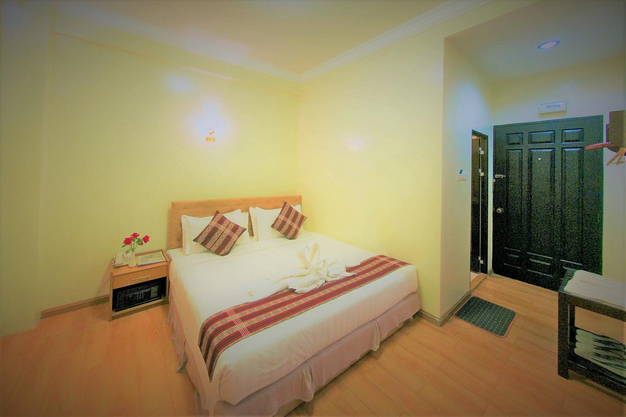 Hotel Mindhama Rangun Zewnętrze zdjęcie