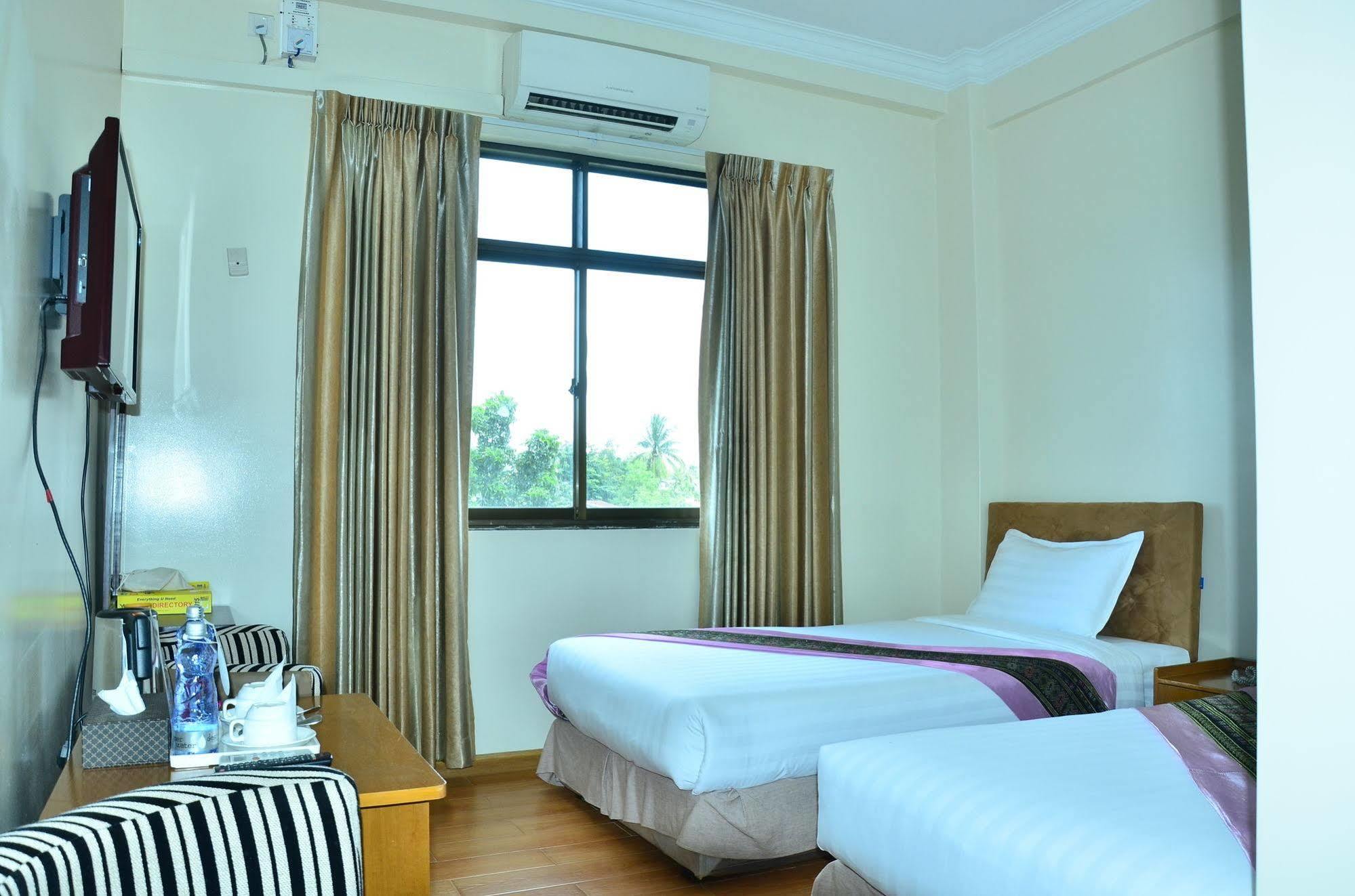 Hotel Mindhama Rangun Zewnętrze zdjęcie