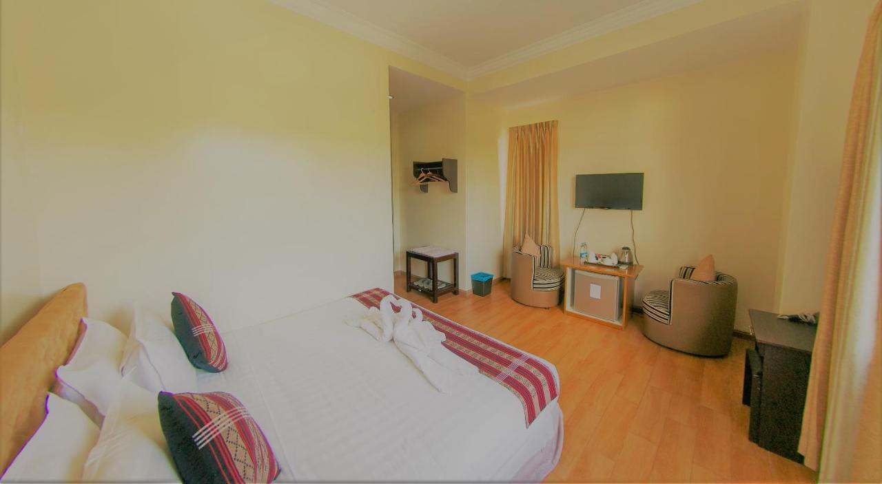 Hotel Mindhama Rangun Zewnętrze zdjęcie